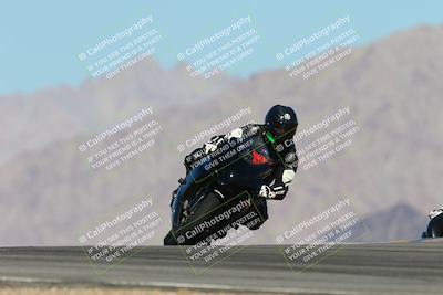 media/Feb-03-2024-SoCal Trackdays (Sat) [[767c60a41c]]/4-Turn 9 Set 1 (1040am)/